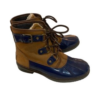UGG Cecile Waterproof Duck Navy Chestnut Patent Leather Boots Sz 6.5 1012214